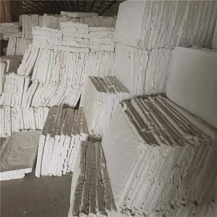 復合硅酸鹽保溫板 憎水型CAS保溫板與一體保溫板的綜合解析